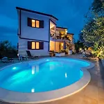 Apartmán 5235-6 In *